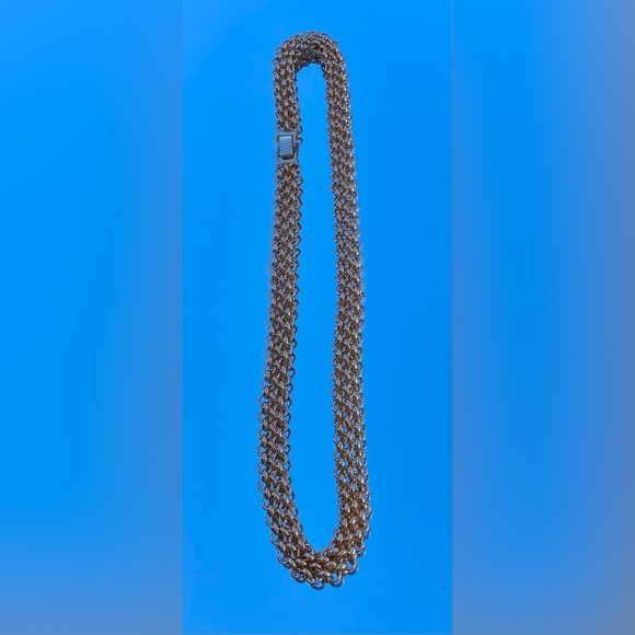 NWOT Elegant Gold plated 18k Chain Necklace - Picture 10 of 17